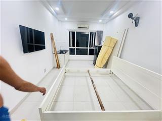 Studio cửa sổ trời full nội thất ngay bến thành. bao phí quản lý