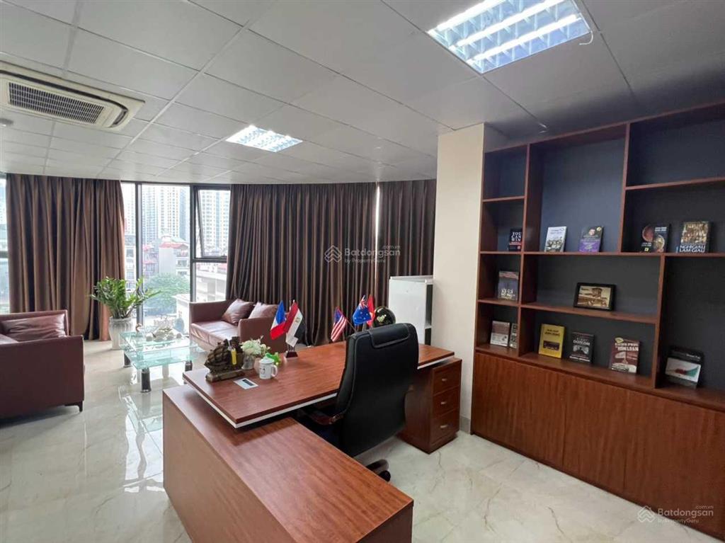 Văn phòng 110m2 lô góc đẹp nhất mỹ đìnhnam từ liêm, giá siêu rẻ+ free ngoài giờ