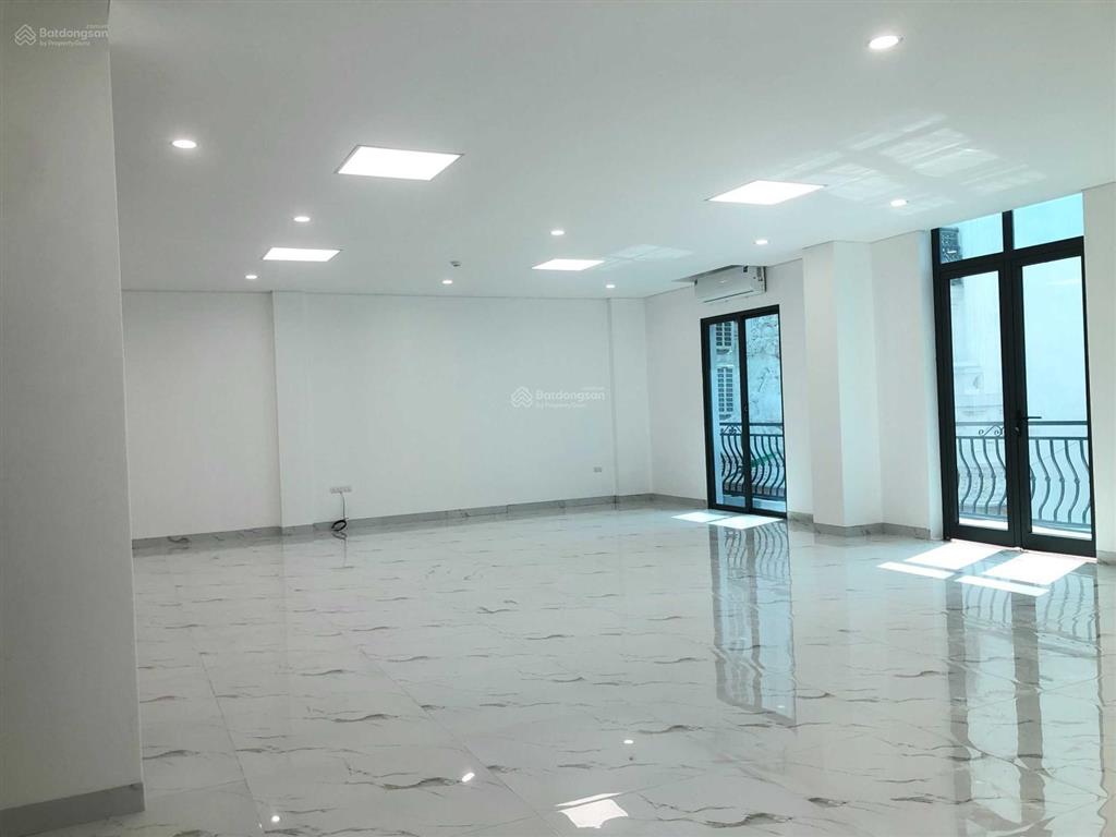 Siêu giảm giá văn phòng 120m2 tại mễ trì, từ 20 triệu chỉ còn 17 triệu
