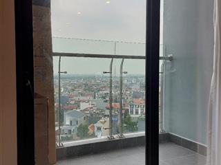 Cho thuê căn 2 ngủ 2 vệ sinh view đẹp, giá tốt nhất thị trường