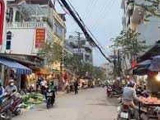 Mặt phố  mặt chợ  kinh doanh sầm uất ngày đêm  khu trung tâm huyện uỷ  khu hành chính huyện tt