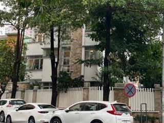 Nhà mới đẹp, chủ nhà cho thuê nguyên căn,VP, Kinh Doanh; 124m2- 4.5T,  34 Tr. Khu Quỳnh