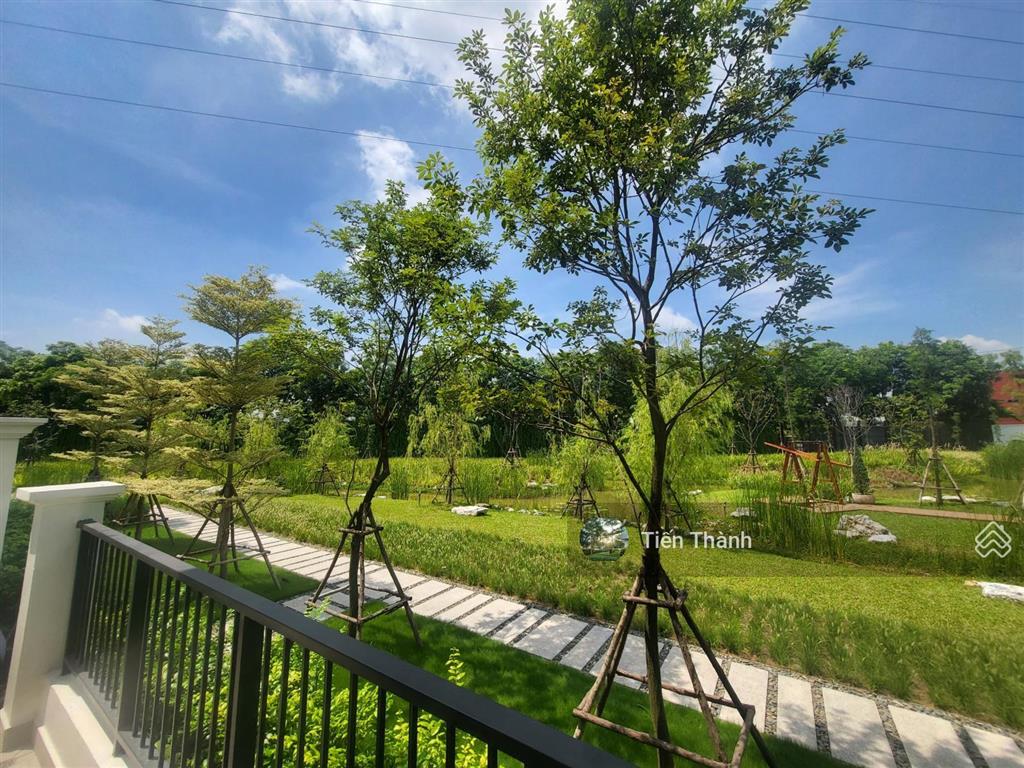Biệt thự đơn lập 216m2 xây 3 tầng nổi 1 tầng hầm tại le jardin  dự án parkcity hà nội. giá 60 tỷ