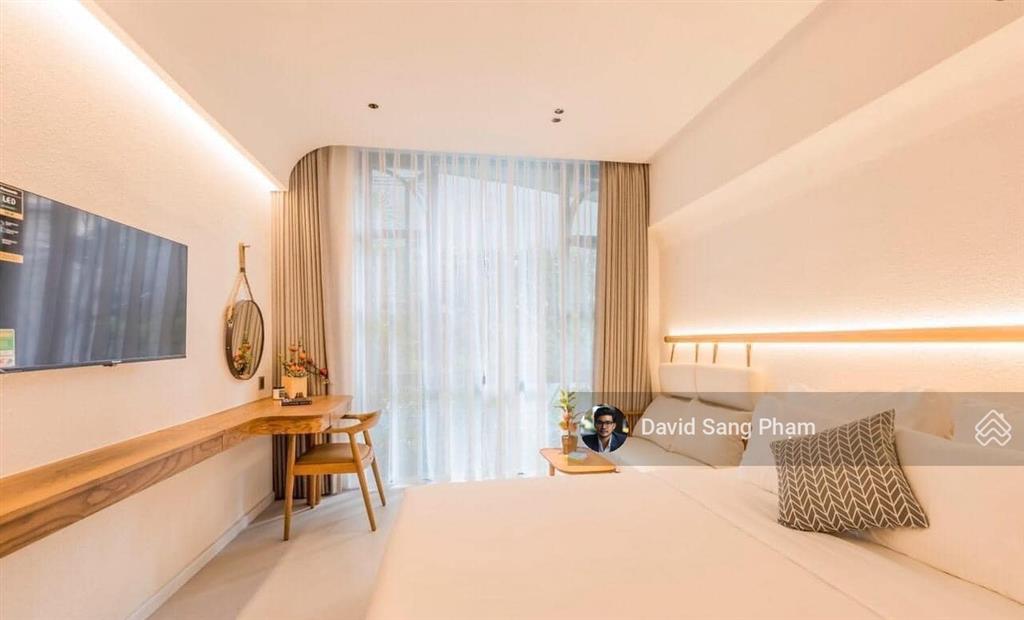 Dự án mới 100% phòng mộng mơ  ban công cạnh vòng xoay dân chủ  ngay 0989 785 ***