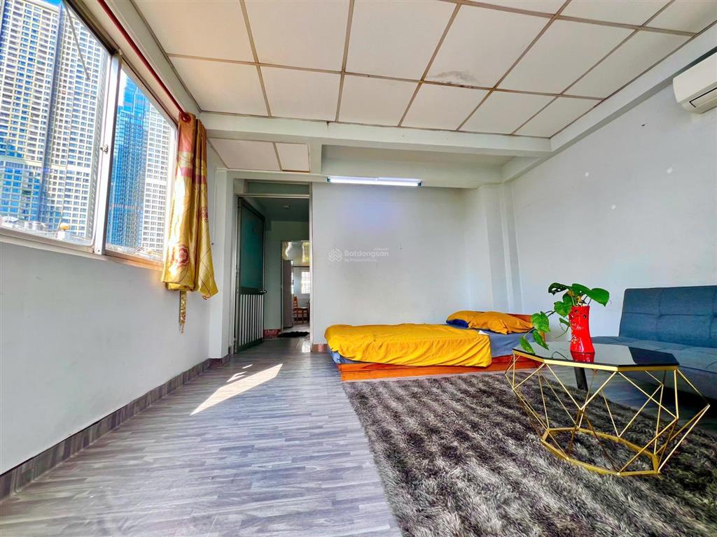 Cho thuê phòng hẻm 180 nguyễn hữu cảnh, 5,4 triệu/tháng, 35m2, bình thạnh. gần landmark