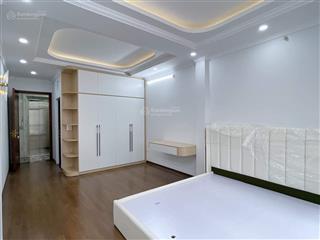 Dương văn bé, hai bà trưng. 40m2 x 5 tầng thang máy, giá nhỉnh 10 tỷ.