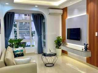Bán căn hộ đang có hợp đồng thuê lâu dài sky garden q7, 71m2 , 2 phòng giá 3.280tỷ.  0967 767 ***