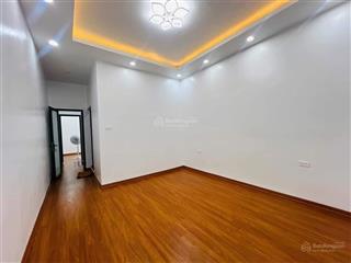 Trại cá  trương định  40m2 3 tầng 3,5m mt  giá 5.85 tỷ