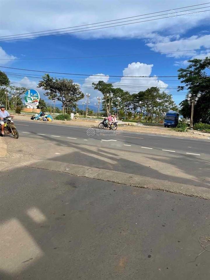 Bán nhanh lô đất 175m2 sẵn thổ cư xã lộc an lấy tiền xây nhà cho con