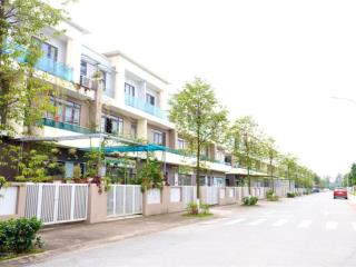 Bán gấp shophouse 120m2. đường 26m. sổ lâu dài. cạnh chợ vải ninh hiệp hà nội.  0989 588 ***