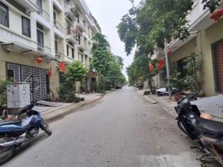 Hoa hậu phú lương, hà đông, 60m2, 5 tầng, giá nhỉnh 10 tỷ, kinh doanh, vỉa hè, 2 thoáng, ô tô tránh