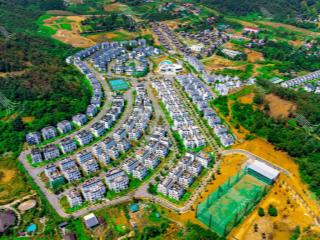 Bán căn biệt thự xanh villas lô góc dãy c9 240m2 view thung lũng ngọc linh  giá cực tốt