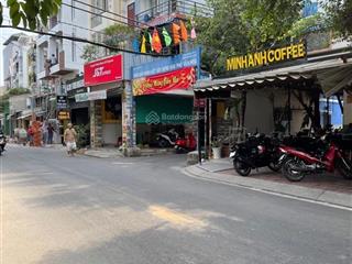 Ngộp bank bán gấp nhà tân bình 120m2, hẻm xe hơi, gần chợ phạm văn bạch chỉ 7 tỷ hơn