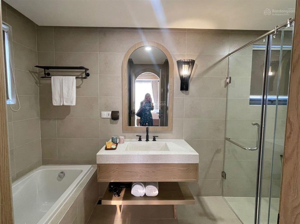 Duy nhất 1 căn biệt thự the residences, chỉ 7,5tỷ. đã có sổ hồng.sát trung tâm thương mại, bãi biển