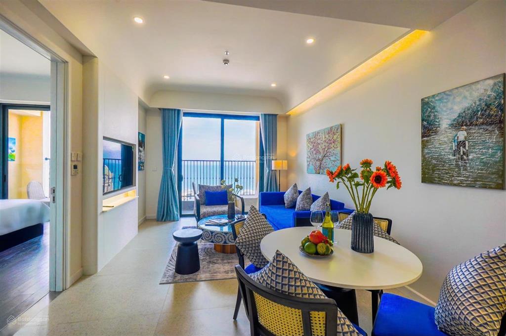 Gốc 7,1 tỷ bán lỗ 5,7 tỷ căn hộ 1 pn hillside pq, full nội thất, ban công rộng hiếm, trực diện biển
