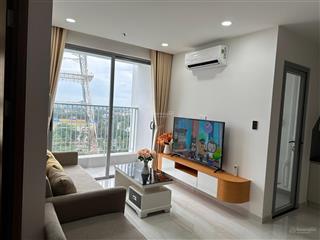 Căn 1 phòng ngủ full nội thất cao cấp hướng nam view sân vận động .  0938 345 ***