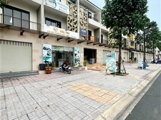 Shophouse kinh doanh lợi nhuận cao 180m2, khu dân cư đông đúc hỗ trợ lãi suất 5.5%/năm