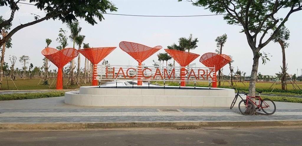 Hot, một căn duy nhất biệt thự 200m2 cách hồ sinh thái 30m giá cực sốc chỉ 18 tỷ. 0938 256 ***