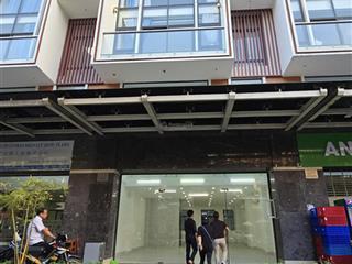 Chủ cần cho thuê gấp shophouse tại vạn phúc city giá 60 triệu dt 140 m2