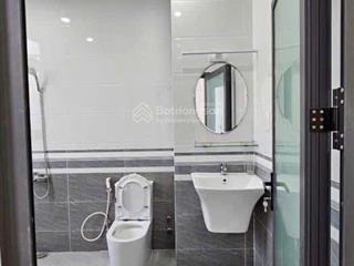 Nhà đẹp giá mềm ngay tại quốc lộ 1athủ đức 40m2 1trệt2 lầu 3pn giá 3 tỷ690, có hđ thuê 12tr/th,sảh