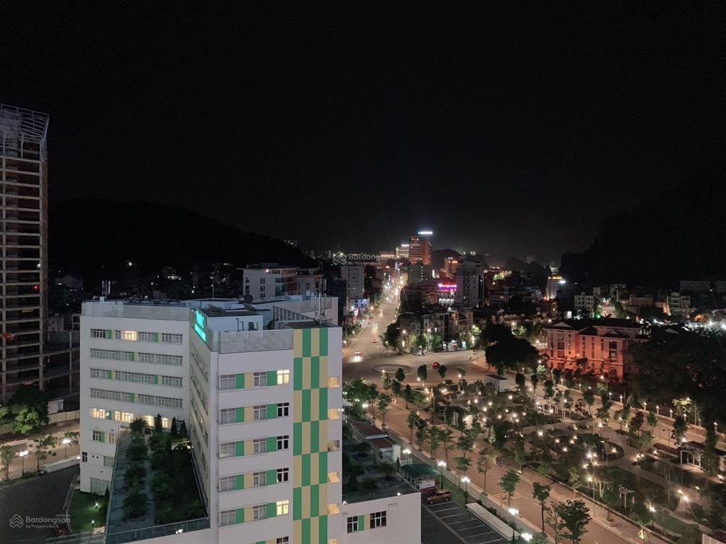 Bán nhanh 3 tỷ góc 3pn the sapphire tầng cao, view trực diện vịnh hl sổ lâu dài 0366 013 ***