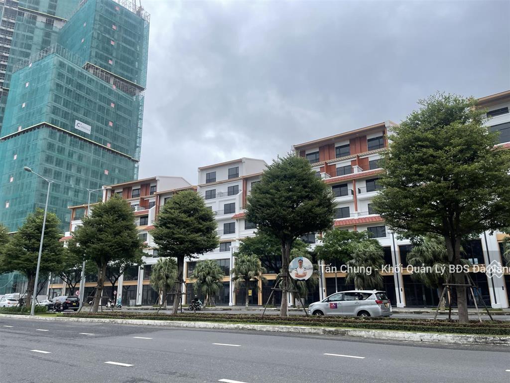 Cho thuê căn shophouse 7 tầng sun cosmo ngay mặt tiền chân cầu trần thị lý với giá chỉ 50tr/căn