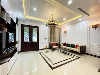 Cho thuê biệt thự nguyệt quế  90m2, mới đẹp đủ đồ