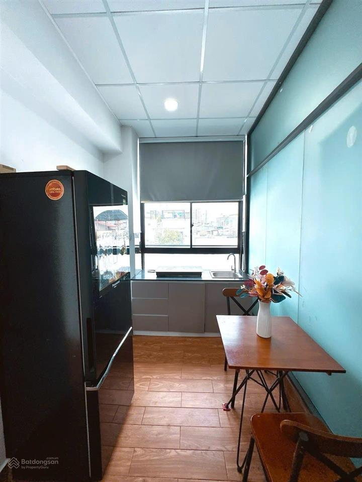 Cho thuê căn hộ full nội thất 1pn 45m2 ban công phú nhuận giáp q3 gần lê văn sỹ ở huỳnh văn bánh