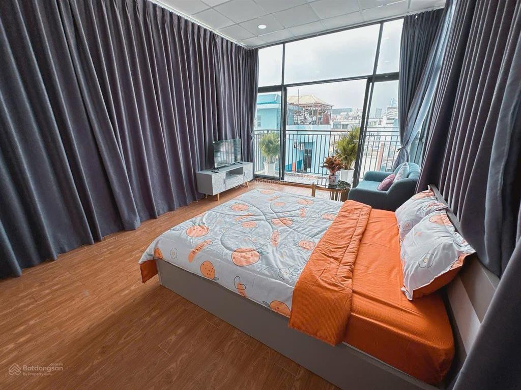 Cho thuê căn hộ full nội thất 1pn 45m2 ban công phú nhuận giáp q3 gần lê văn sỹ ở huỳnh văn bánh