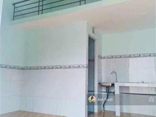 Bán dãy trọ 20 phòng ngay kcn tân tạo 10x30m, 300m2 giá 800 triệu shr.  0899 673 *** đi xem