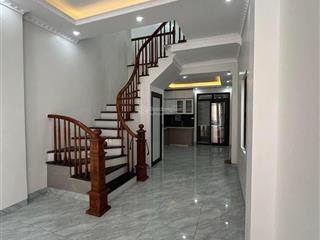 Bán gấp nhà đẹp oto đỗ cửa sát phố hà trì  hà đông 49,7m2x5t xây mới full nội thất giá chỉ hơn 8ty