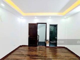 Chủ bán gấp nhà đẹp 3 tầng vạn phúc 142m2 8,55 tỷngõ thôngô tô tránh