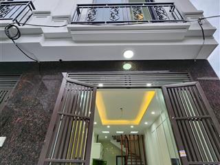 Trong đê song phương. 4t*40m2, gần ngay đl. thăng long + vành đai 4. gần trục đường chính. 3,3 tỷ