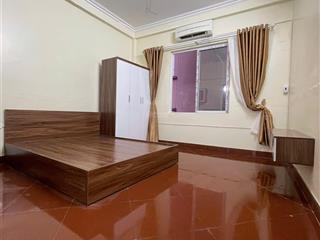 Cho thuê căn hộ bồ đề  long biên, 30m2 giá 3.9 triệu/th full nội thất