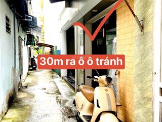 Nhà 5 tầng vũ xuân thiều dt 40m2  5,5 tỷ, 30m ra ô tô tránh