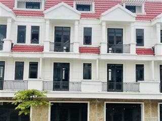 Bán căn liền kề dự án garden house duy nhất 1 căn hướng đông giá rẻ chỉ 3, x tỷ (x nhỏ)