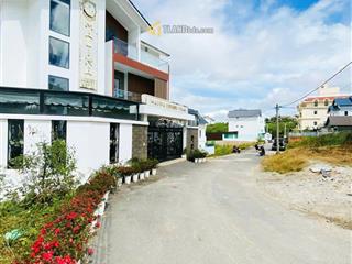 200m2 trung tâm phường 8, cách thung lũng tình yêu chỉ 5 phút, đường nhựa 5m  giá chỉ 8 tỷ