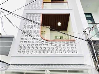 Bán nhanh nhà chính chủ 94,7m2 nam kỳ khởi nghĩa, p8, q3 giá bán 3tỷ200. 3 lầu, 3pn, 3wc. hẻm 6m