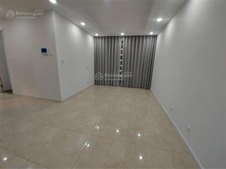 Bán căn hộ 67m2 dự án dcapital  trần duy hưng . 0336 426 ***