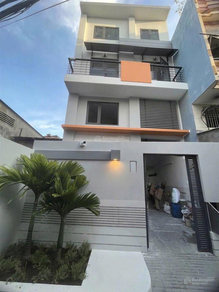 Tòa nhà (6x20)m ngay lê đại hành thu nhập 70tr/tháng căn hộ dịch vụ cao cấp