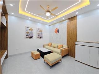 Bán gấp nhà giải phóng 40m2, ngõ to rộng thoáng, nhà đẹp long lanh ở luôn trước tết