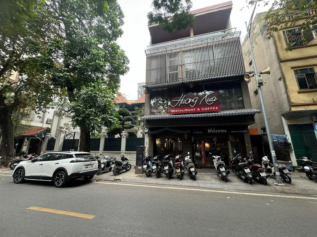 Bán mặt phố nguyễn trường tộ, quận ba đình, dt 120m2 4 tầng mặt tiền 9m, giá 89 tỷ