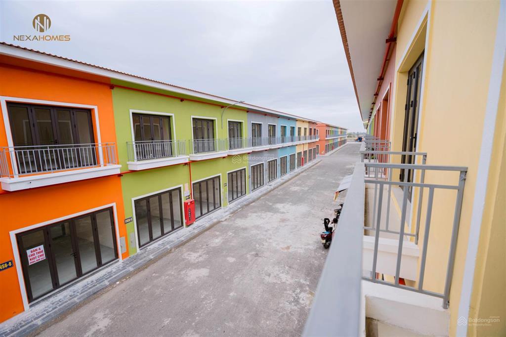 Cho thuê 4tr/th, thuê, shophouse kiốt  2 tầng chợ đầu mối kho vận lớn nhất hn 50m2 ở & kd