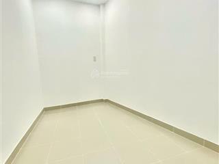 Bán nhà mới bình thạnh  20m2  hoàng hoa thám  hẻm rộng 3m  p5  giá 2,2tỷ thương lượng