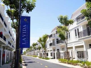 Nhà phố la vida residences vũng tàu 4,8 tỷ bao hết thuế phí và 5% sổ