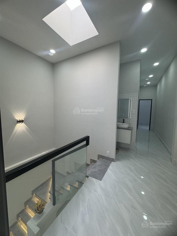 Bán nhà mới tại q6  ngay trung tâm  nội thất cao cấp  không gian thiên nhiên chỉ 6.98 tỷ