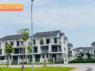 Bán biệt thự phiên bản giới hạn 180m2 ngay gần hn, mua giá gốc cđt, view công viên trung tâm 7ha