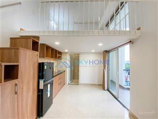 Thuê căn duplex, full nt, ban công, 30m2, mặt tiền đường nguyễn văn linh, gần kcx & q4