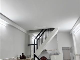 Bán nhà riêng 1 trệt 1 lầu 30,1m2 chính chủ, nhà đẹp