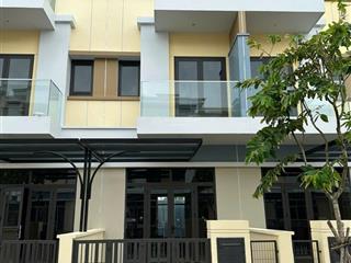 Nhà phố iris residence mặt tiền ql50, tại trường bình, cần giuộc.